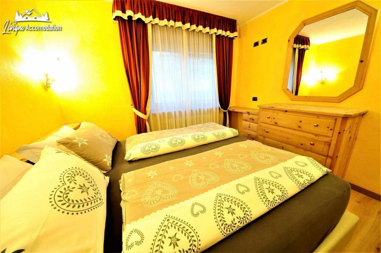 Alpen Royal By Livigno Accomodation Exterior photo