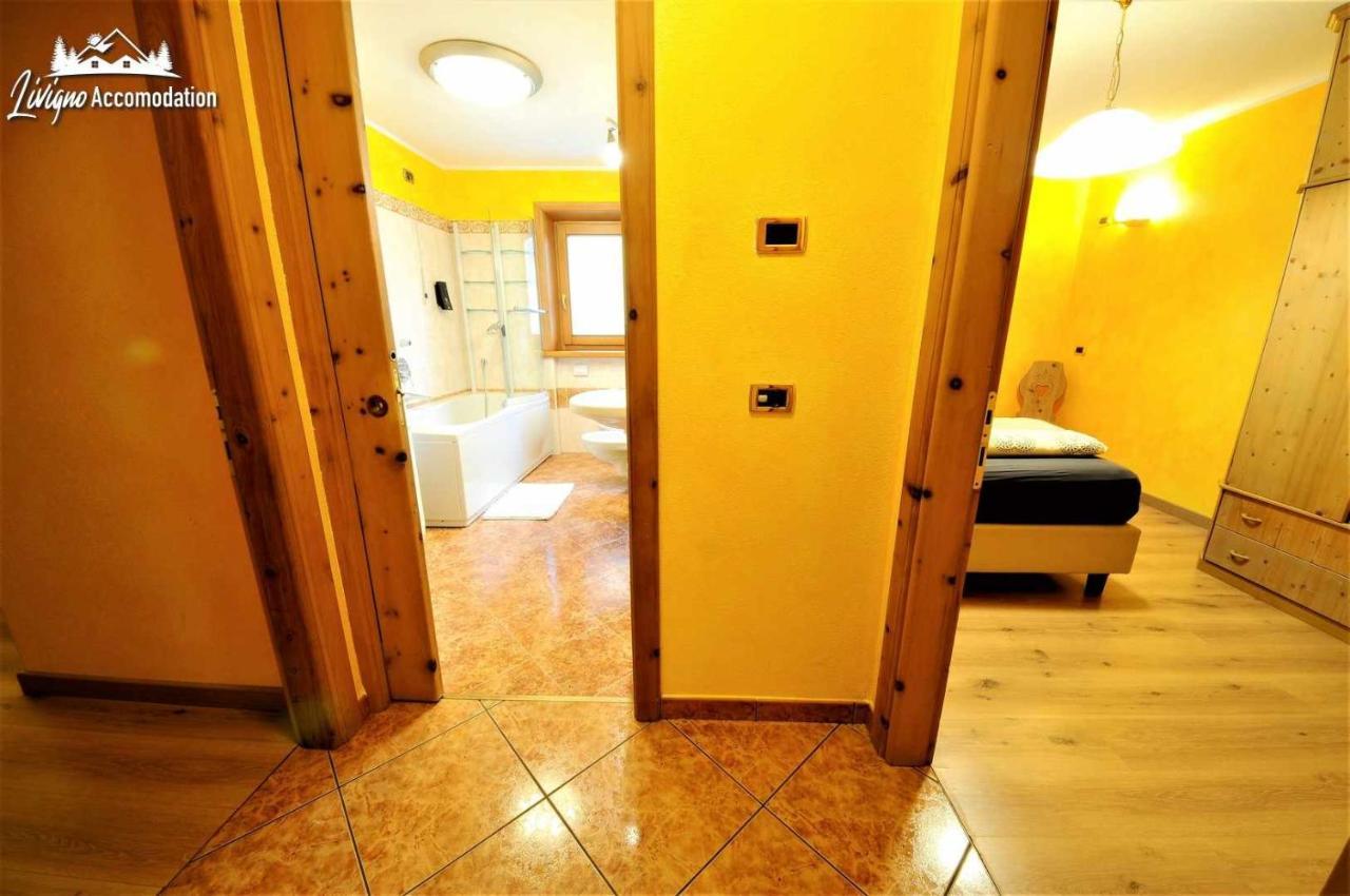 Alpen Royal By Livigno Accomodation Exterior photo